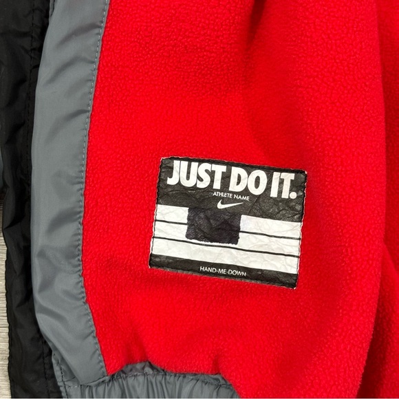 Nike Boys 4-7 Fleeced Lined Lightweight Jacket - Picture 7 of 9